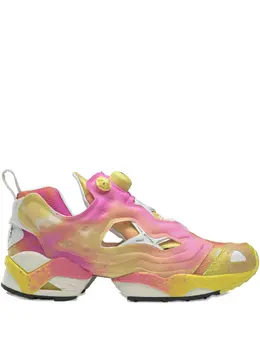 Reebok: Розовые кроссовки  InstaPump Fury