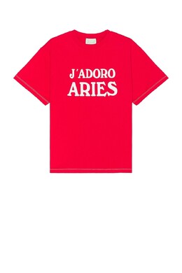 Aries: Красная футболка 