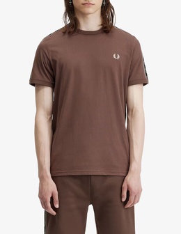 Fred Perry: Коричневая футболка 