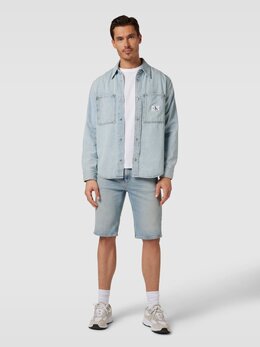 Calvin Klein Jeans: Джинсовые шорты 