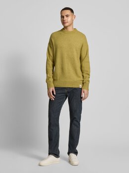 Calvin Klein Jeans: Свитер со спущенным плечом 