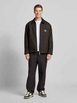 Carhartt Work In Progress: Тёмная куртка 