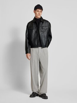 Calvin Klein Jeans: Чёрная куртка 