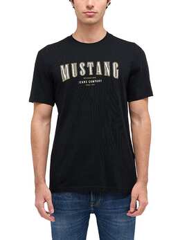 Mustang: Чёрная футболка 
