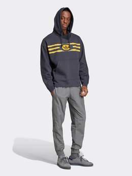 Adidas: Тёмная толстовка 