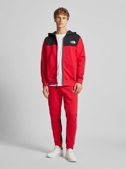 The North Face: Красная толстовка 
