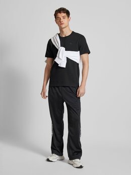 Adidas Originals: Чёрная футболка 
