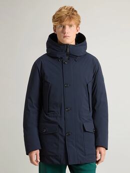 Woolrich: Тёмный пуховик 