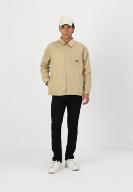 Tommy Jeans: Летняя куртка 