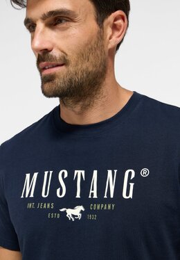 Mustang: Футболка с принтом 