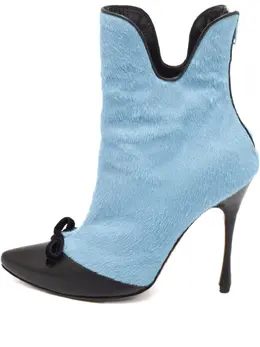 Manolo Blahnik: Светлые ботинки 