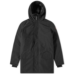 Canada Goose: Чёрный пуховик 