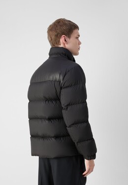Tommy Hilfiger: Чёрный пуховик 