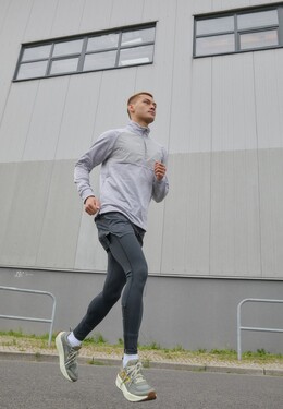 New Balance: Футболка с длинным рукавом 