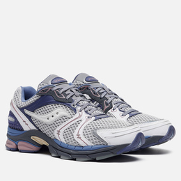 Saucony: Серые кроссовки 