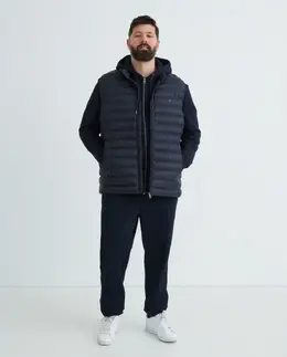 Tommy Hilfiger: Тёмный жилет 