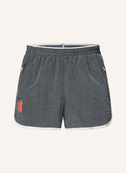 Under Armour: Серые шорты 
