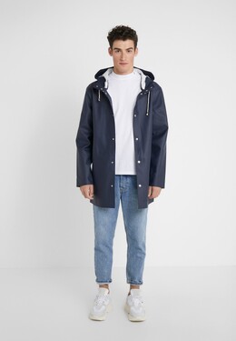 Stutterheim: Синий пуховик 