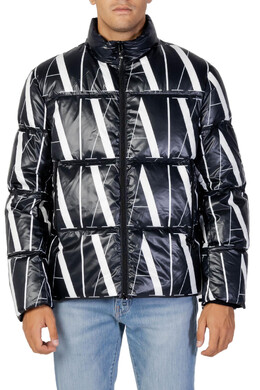 Armani Exchange: Чёрная куртка 