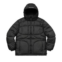 Supreme: Куртка с капюшоном 