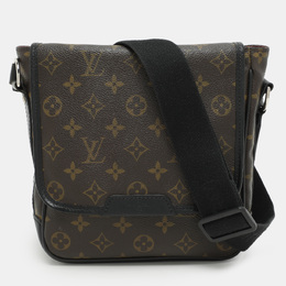 Louis Vuitton: Чёрная сумка 