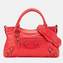 Balenciaga: Красная сумка 