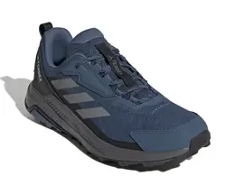 Adidas: Чёрные кроссовки  Terrex