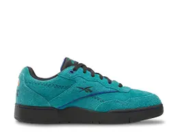 Reebok: Тёмные кроссовки 