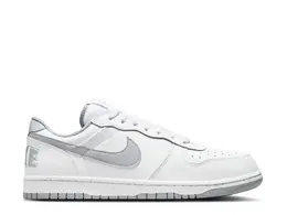 Nike: Белые кроссовки  Court