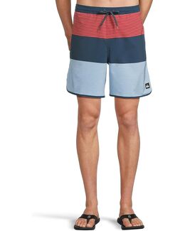 Quiksilver: Тёмные шорты 