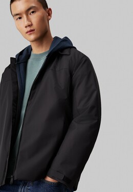 Calvin Klein: Летняя куртка 