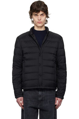 Moncler: Чёрная куртка 