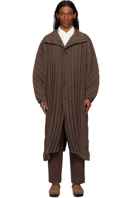 Homme Plissé Issey Miyake: Светлое пальто 