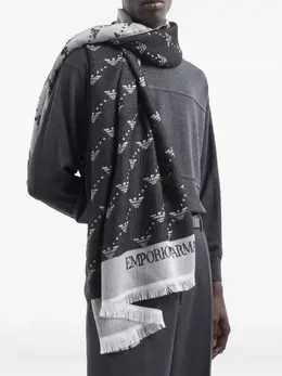 Emporio Armani: Чёрный шарф 