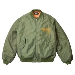 Palace: Зелёная куртка 