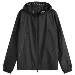 Moncler: Чёрная куртка 