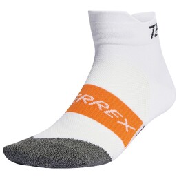 Adidas: Белые носки  Terrex