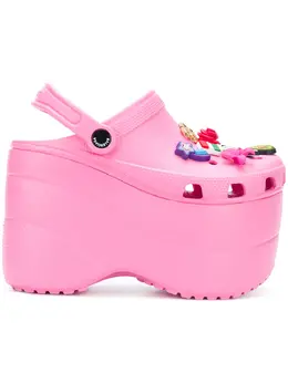 Balenciaga: Розовые сандалии 