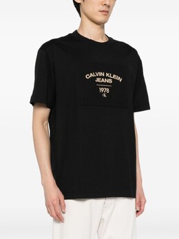 Calvin Klein: Чёрная футболка 