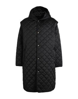 Hugo Boss: Чёрный пуховик 