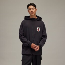 Adidas: Чёрная куртка 