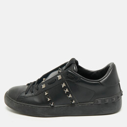 Valentino: Чёрные кроссовки  Rockstud