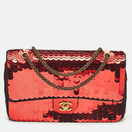 Chanel: Красная сумка 