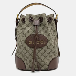 Gucci: Бежевая сумка  GG Supreme