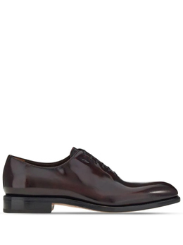 Ferragamo: Красные туфли 