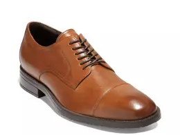 Cole Haan: Тёмные туфли 