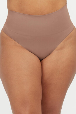 Spanx: Светлые трусы 