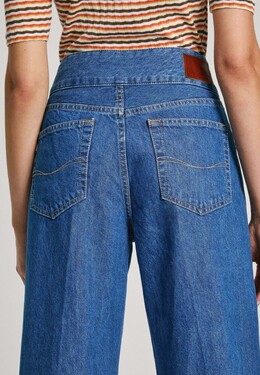 Pepe Jeans: Расклешённые джинсы 
