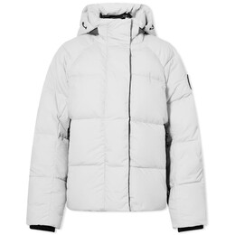 Canada Goose: Серебристый пуховик 