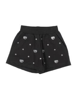 Chiara Ferragni: Чёрные шорты 